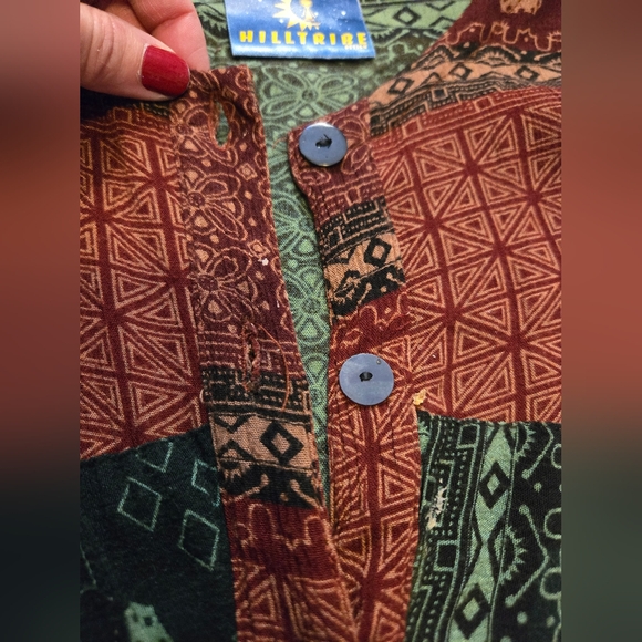 Hilltribe, Boho,  Festive Tunic top. Long sleeved. Button up. Size M/L - Picture 6 of 9